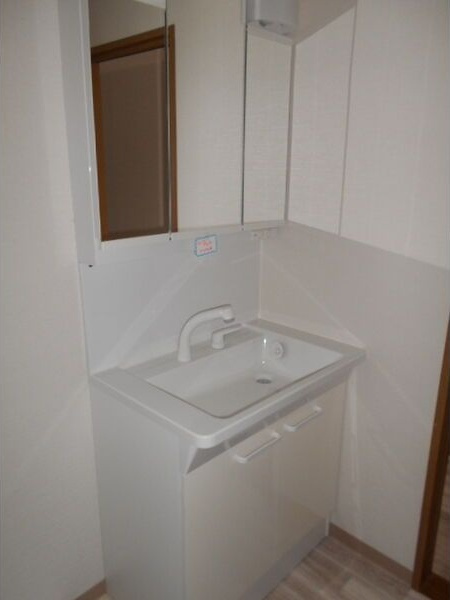 ハーモニアス桜本町の洗面所