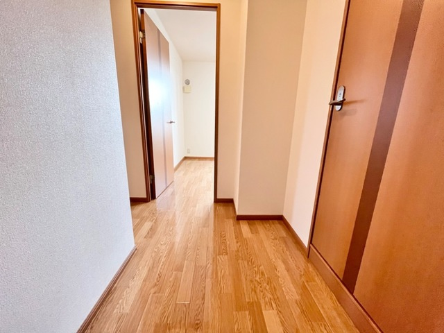 グリーングランデⅢの内装|廊下
