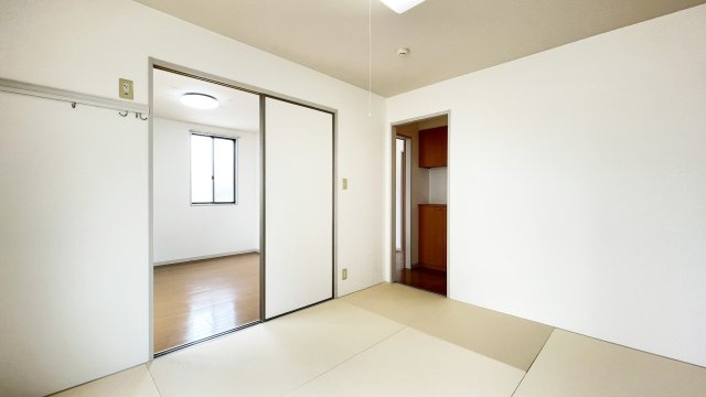 シャーメゾン沖洲　５番館の居間・リビング
