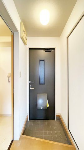 シャーメゾン沖洲　５番館の玄関