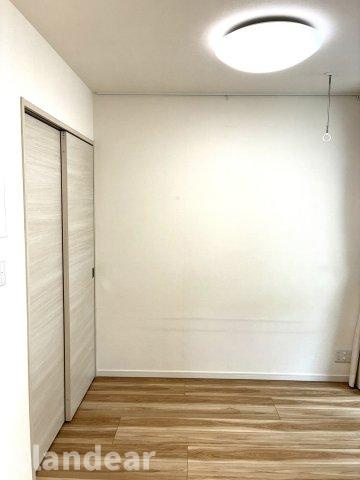 エクセレントシティ松戸駅前の洋室|ドキドキの新生活も、安心してスタート。ぴったりの住まいを見つけませんか？クランディアが一緒に住まい選びをサポートします‼　まずは、お気軽にお問合せください　＃クランディア