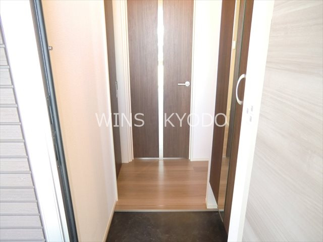 Maison桜の杜の玄関