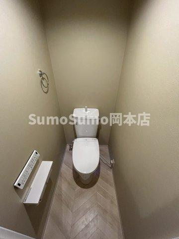 サンコート住吉駅前のトイレ|ゆったりとした空間のトイレです