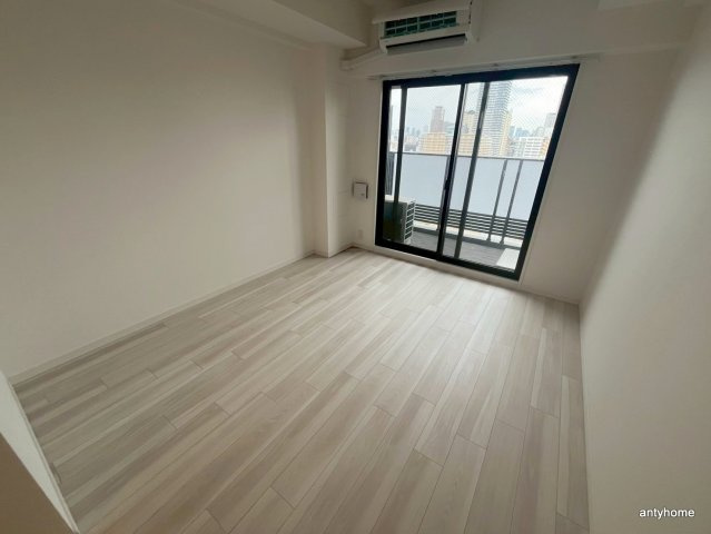 S-RESIDENCE難波大国町Deux　仲介手数料無料の居間・リビング