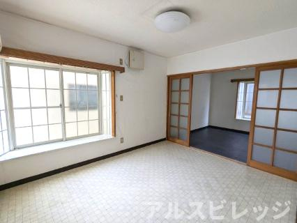 中古/さいたま市南区松本3丁目の洋室|2階部分洋室