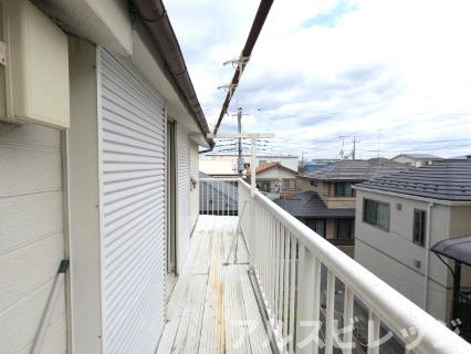 中古/さいたま市南区松本3丁目のバルコニー|3階バルコニーからの眺望