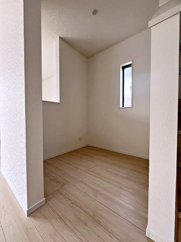 新築戸建・新築建売　伊達市梁川町御八郎　梁川小学校・梁川中学校のその他|デッドスペースを有効活用したマルチパーパスコーナー。