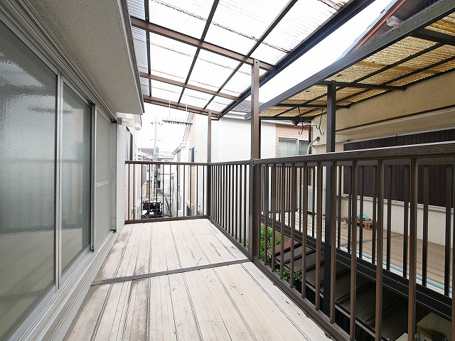 奈良市東九条町215-9貸家のバルコニー|陽当たり良好なバルコニーです