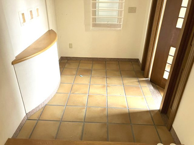 【玄関】 | 芦屋市翠ヶ丘町戸建