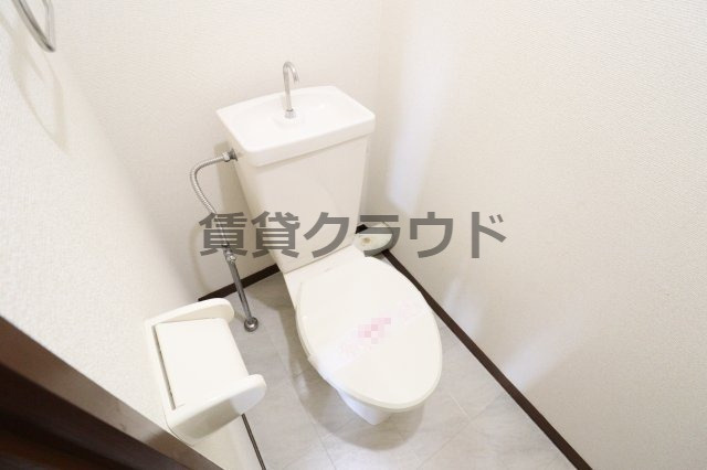 ゴールドパレスのトイレ|シンプルなトイレ♪