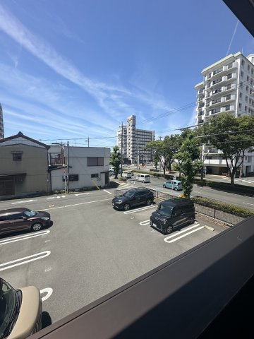 ＧＲＡＳＴＡの駐車場