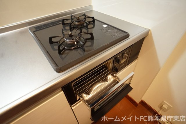熊本市南区近見８丁目の賃貸マンションのキッチン