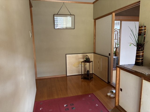 【玄関】 | 古志原6丁目中古戸建 | ゆったりとした玄関です