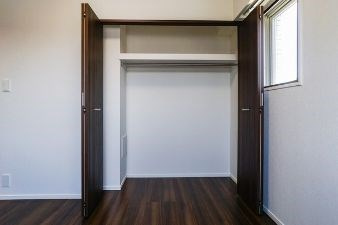 【寝室】リビオメゾン入谷