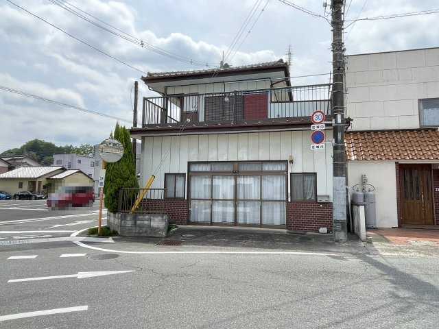 高崎市吉井町吉井　中古400の前面道路含む現地写真