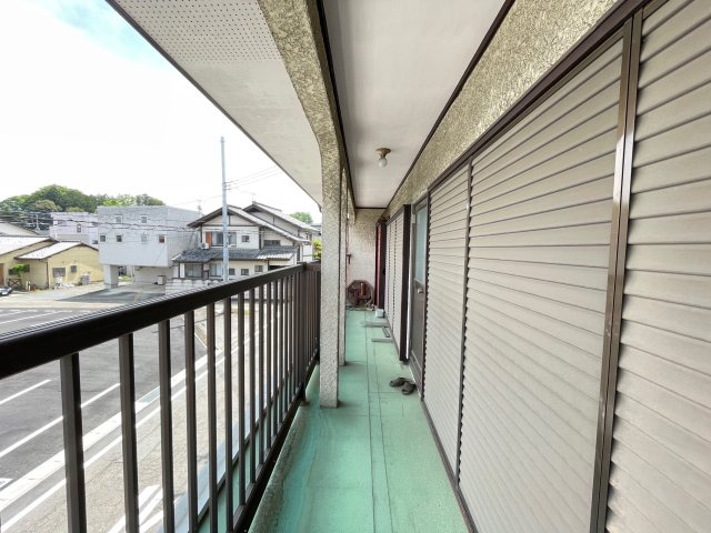 高崎市吉井町吉井　中古400のバルコニー