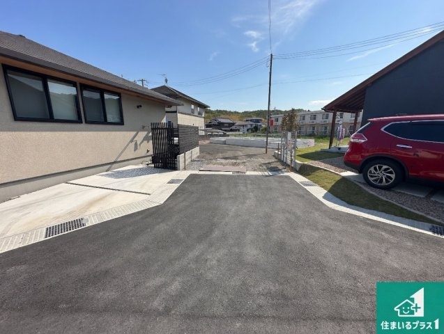 姫路市上大野　第6期　新築一戸建ての前面道路含む現地写真|周辺は落ち着いた街並みの住宅地！子育てがしやすい住環境です！まだ未完成ですが、現地でしかわからない事もございます。是非一度ご覧ください。