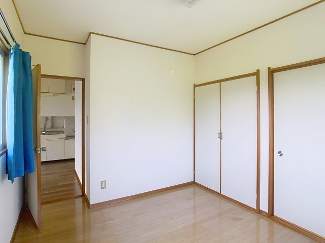 N’ｓコーポの洋室
