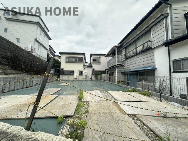 保土ヶ谷区新井町土地の外観|鴨居行きのバスも有り人気のららぽーと横浜へお出かけしやすい立地です。