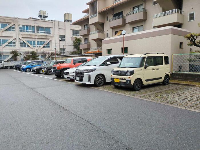 【駐車場】 | シャイニーパーク