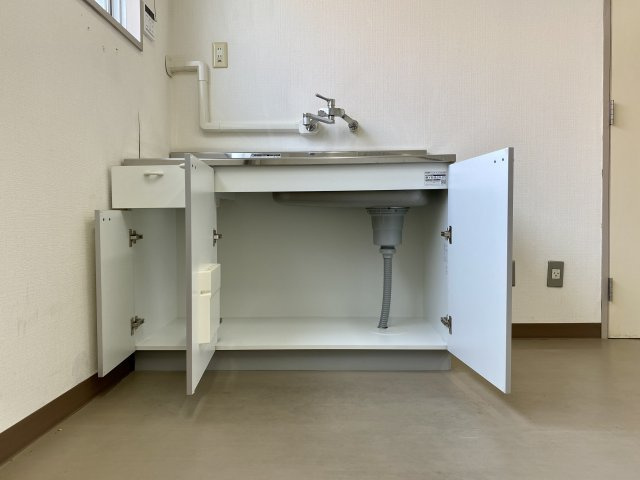 【その他】 | KAビル 　一棟貸し | １階　事務室　シンク