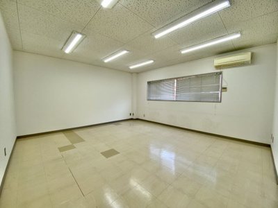 【内装】 | KAビル 　一棟貸し | ２階　202