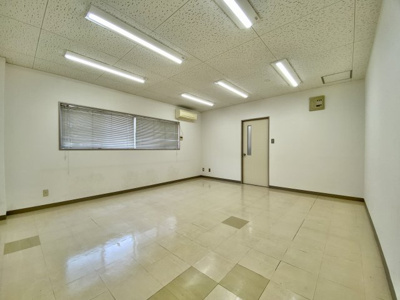 【内装】 | KAビル 　一棟貸し | ２階　202