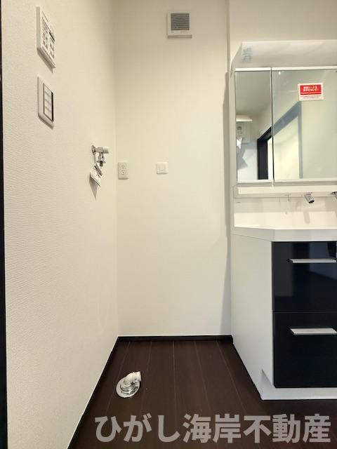 茅ケ崎市松林１丁目　新築戸建　全31区画のランドリースペース|洗濯機置場
