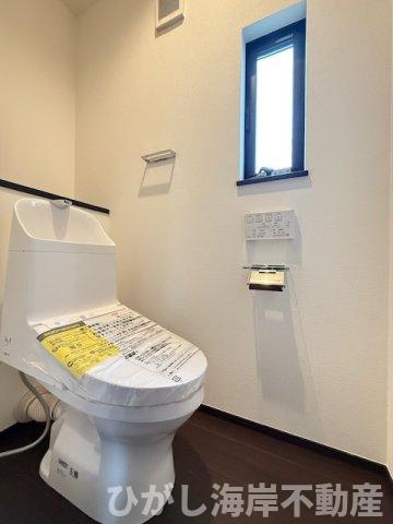 茅ケ崎市松林１丁目　新築戸建　全31区画のトイレ|洗浄機能付きお手洗い