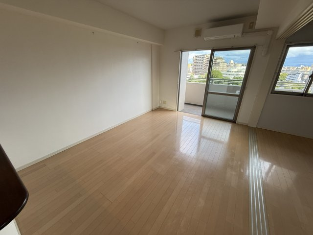 アグレアーブルの居間・リビング
