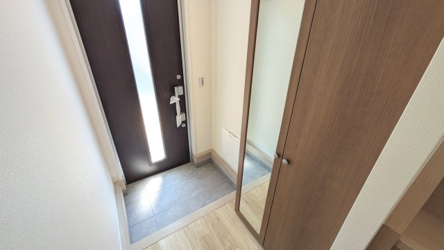 【玄関】
