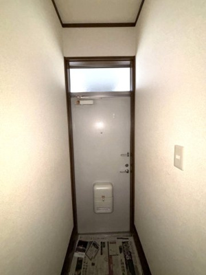 【玄関】 | フローレンス川上参号館