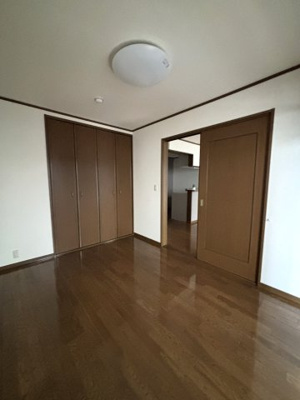 【洋室】 | フローレンス川上参号館