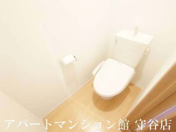 シャルメ・ドミールＡのトイレ