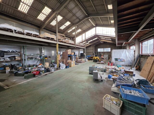 瑞浪市寺河戸町の倉庫の内装