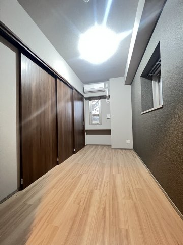 【寝室】スプランディッド江坂Ⅲ