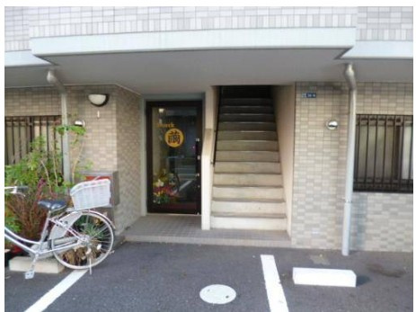 【エントランス】 | パレアージュ美咲