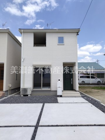 ６６８９１　岐阜市西川手新築戸建
