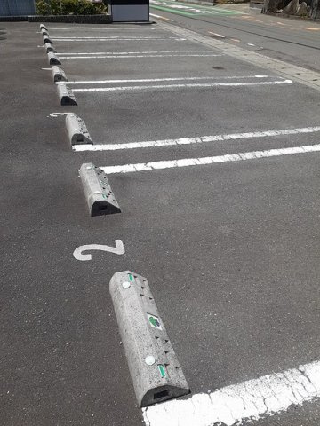 プリマヴェーラ’１３の駐車場|カースペースがあります