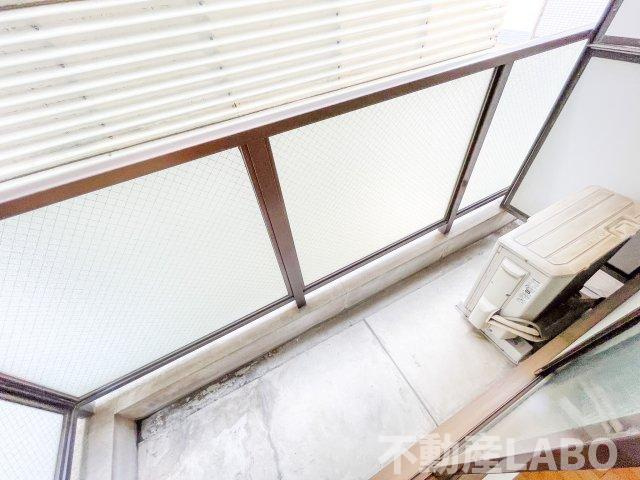 ウィステリア墨江のバルコニー