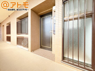 【玄関】 | シャルマンコーポ鮎壺　中古マンション