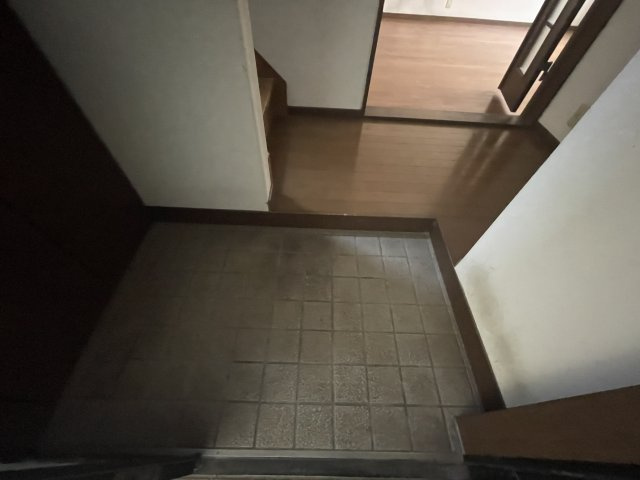 西宮市小松北町タウンハウスの玄関