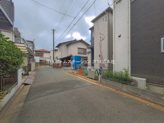 【前面道路含む現地写真】 | アトムセレクト習志野市東習志野８丁目５８８番A号棟
