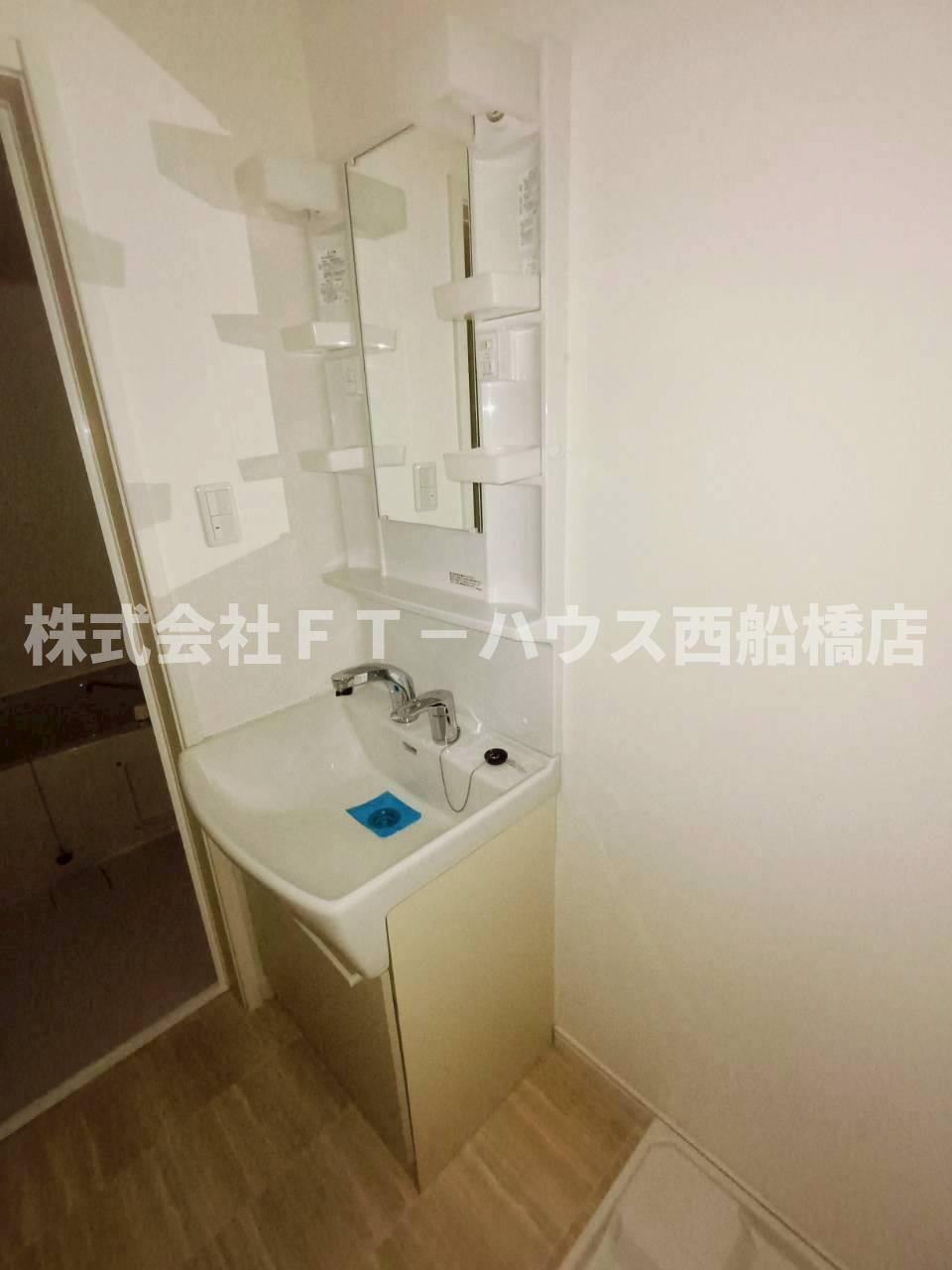 ラントヴィル西船橋の独立洗面台