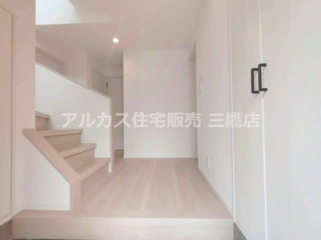 京王線 千歳烏山駅 17分 中古戸建 世田谷区祖師谷6丁目の玄関