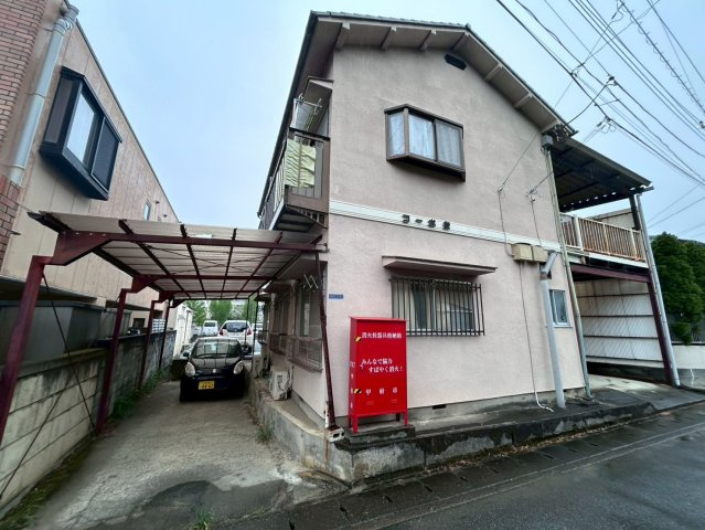 山梨県甲府市　一棟アパートの間取り
