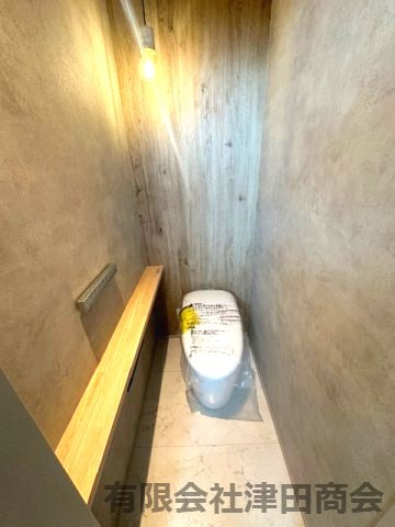 テラコッタ溢れる優しい暮らし　～神奈川区六角橋新築戸建て～のトイレ|トイレも気になるポイント