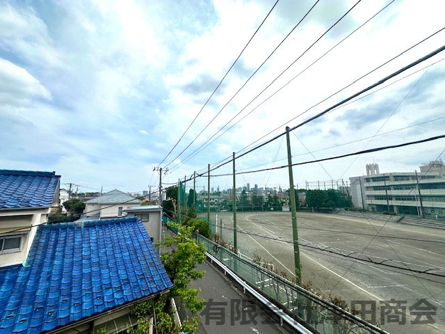 テラコッタ溢れる優しい暮らし　～神奈川区六角橋新築戸建て～の展望