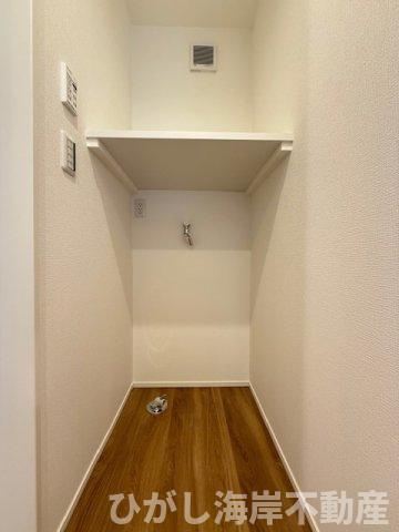 茅ケ崎市松林１丁目　新築戸建　全31区画のランドリースペース|洗濯機置場
