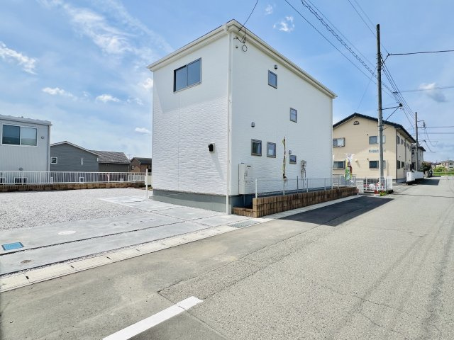 高崎箕郷町生原の前面道路含む現地写真|閑静な住宅地◎